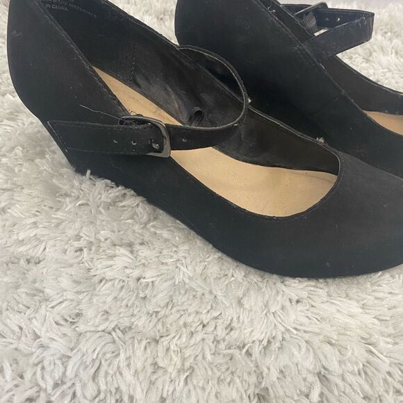 Black wedge Madeline‎ Stuart size 8M shoes - Picture 3 of 5